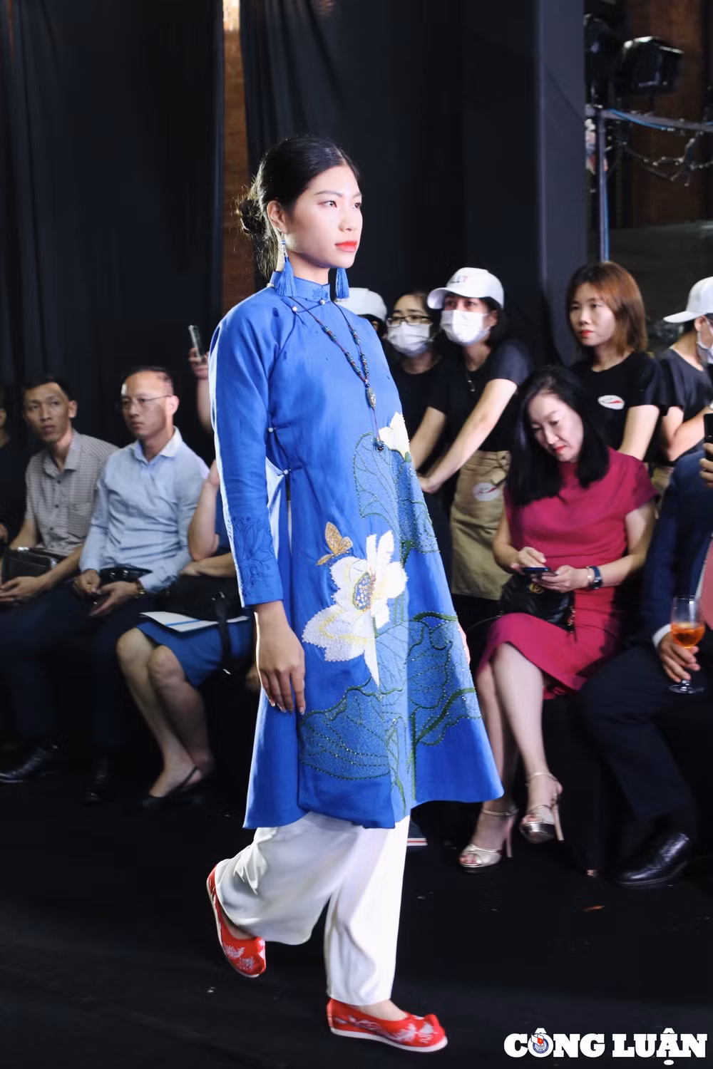 ra mat du an hop tac thiet ke ao dai viet nam italia cau noi giao luu van hoa hinh 8