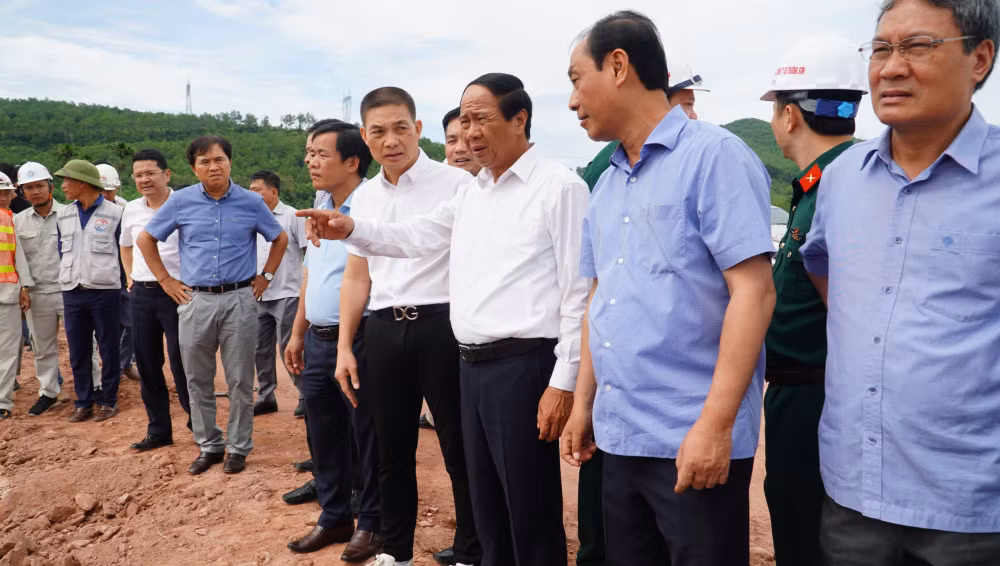 quyet tam thong xe ky thuat tuyen duong cam lo la son vao thang 11 2022 hinh 4