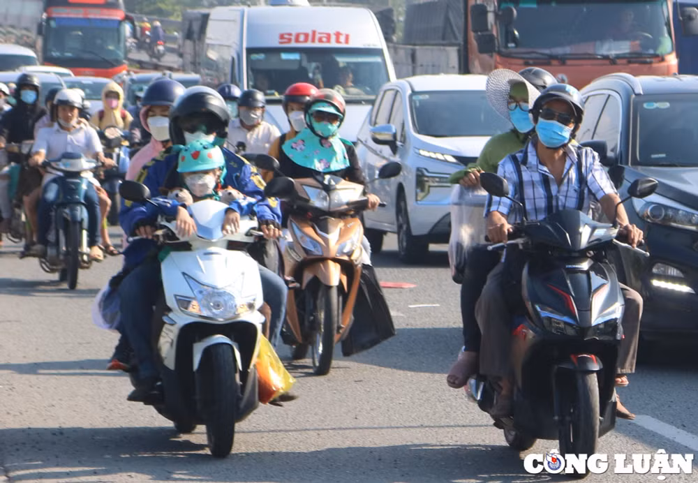 giao thong tp hcm ngay dau nghi le cua ngo dong duc noi thanh thong thoang hinh 6