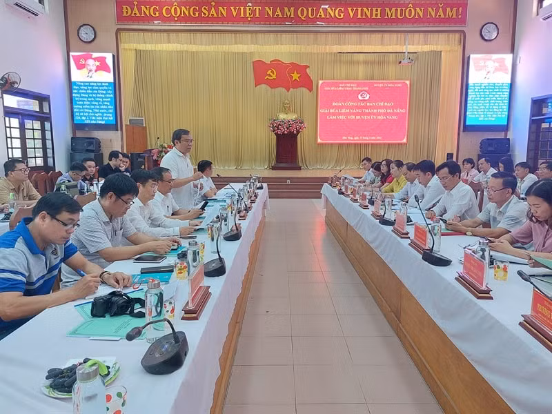 ho tro phong vien di thuc te o co so sang tac tac pham du giai bua liem vang nam 2022 hinh 1