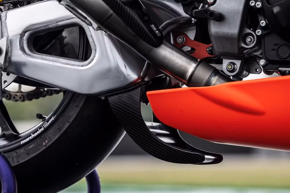 sieu mo to aprilia rsv4 xtrenta trinh lang gioi han 100 xe hinh 5