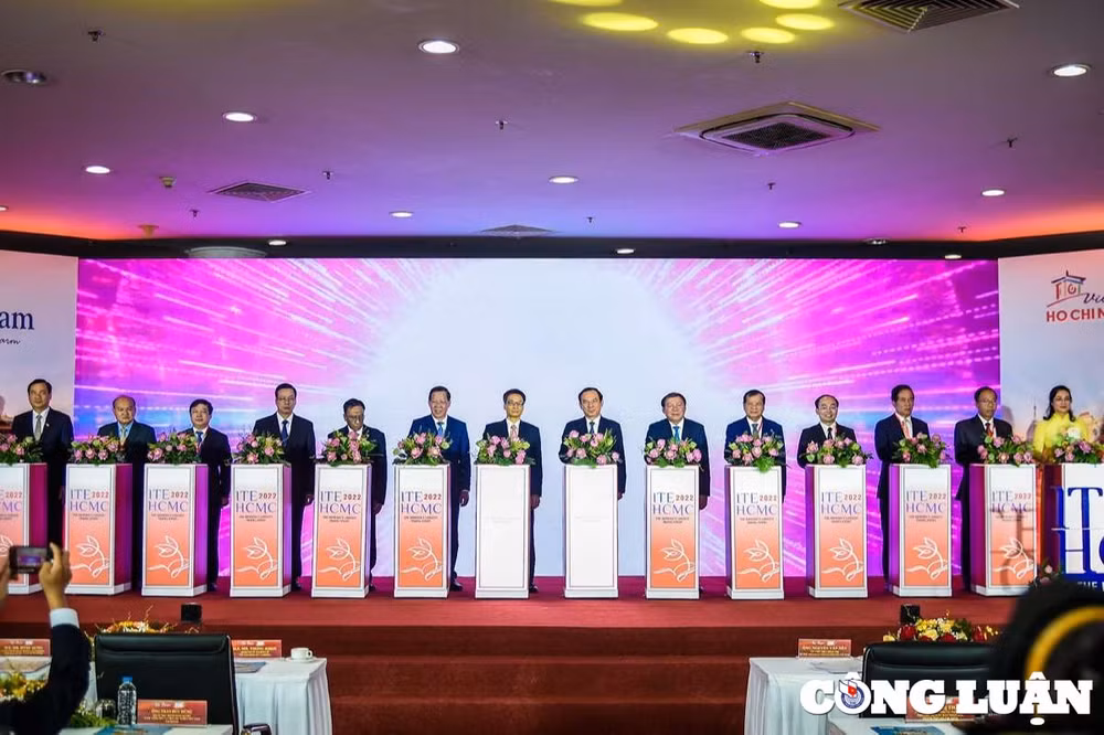 khai mac hoi cho du lich quoc te lan thu 16 nam 2022 hua hen nhieu but pha hinh 4
