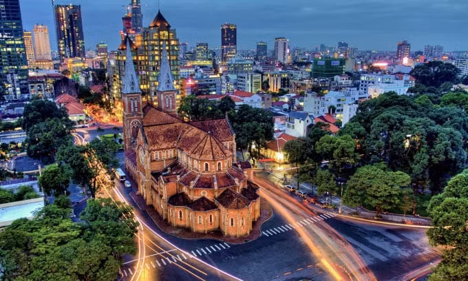 nhà thờ đức bà3