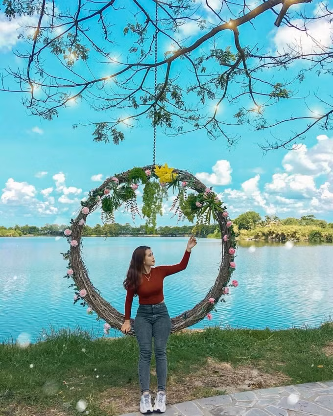 Suối Mơ là địa điểm vui chơi gần Sài Gòn với không gian thiên nhiên trong xanh và cực thoải mái. Ảnh: TL