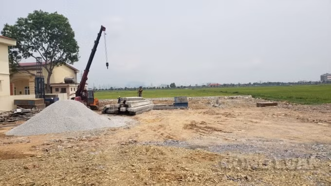 UBND xã Ninh Giang có dấu hiệu tổ chức đấu thầu trái quy định tại dự án “Xây dựng Nhà văn hóa xã Ninh Giang và các hạng mục phụ trợ”.