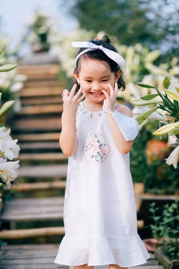 huỳnh anh2