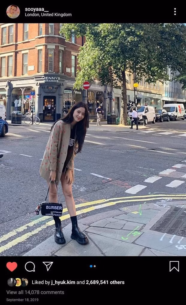 Jisoo xóa chú thích của bài viết này đi, không ai hiểu lý do tại sao?