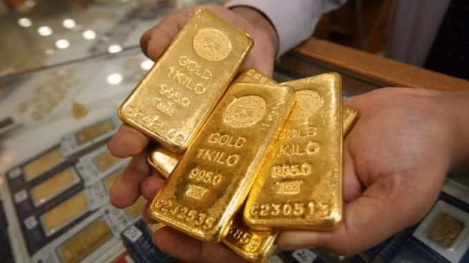 Giá vàng hôm nay có xu hướng tăng mạnh trong bối cảnh khủng hoảng tại Mỹ diễn biến phức tạp. Ảnh minh họa.
