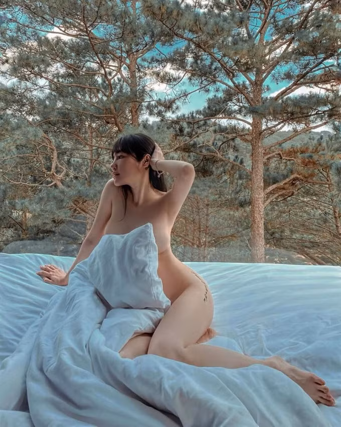 elly trần1