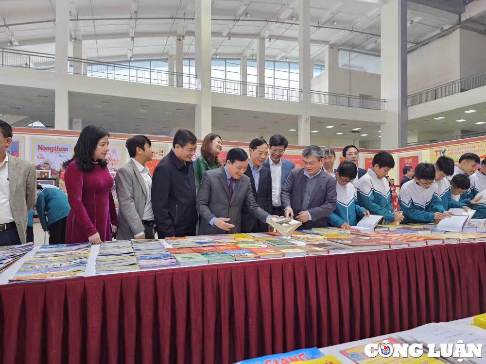 hoi bao xuan giap thin 2024 thanh hoa doi moi nhieu noi dung lan hinh thuc hinh 5