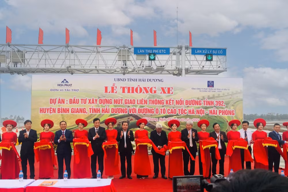 khanh thanh nut giao duong tinh 392 voi cao toc ha noi hai phong do hoa phat tai tro hinh 2