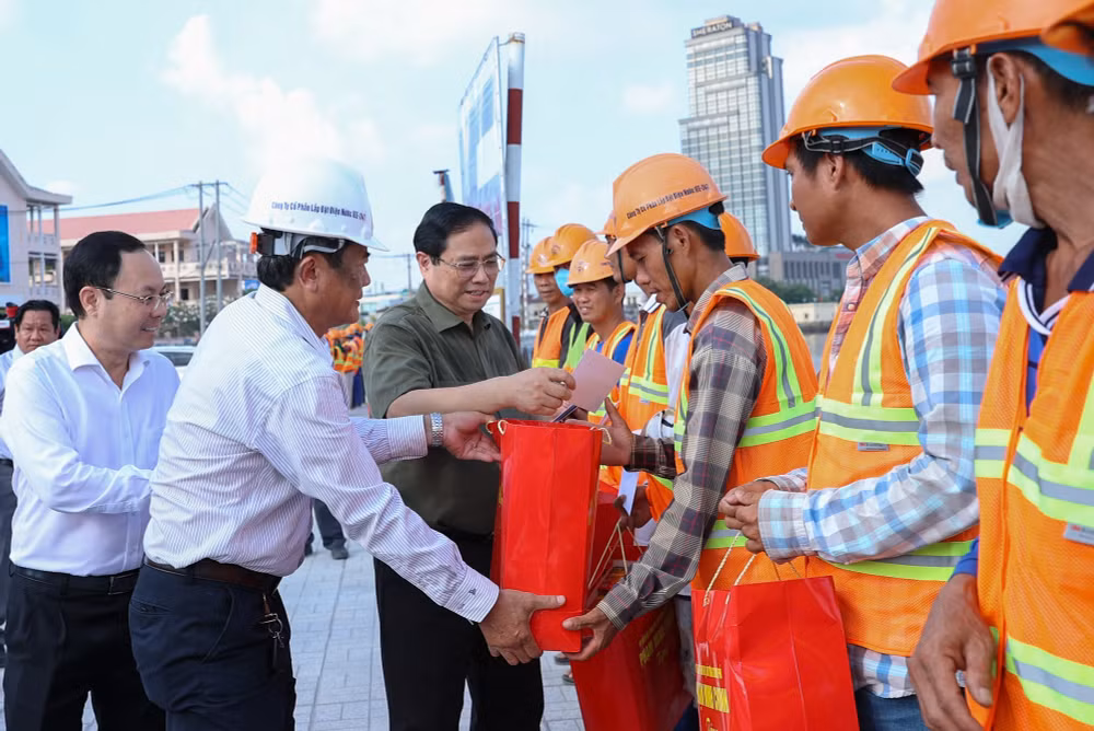 ca nuoc dang thuc hien phong trao bao dam an sinh xa hoi de khong ai bi bo lai phia sau hinh 2