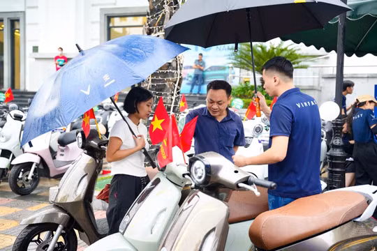 “Thu xăng - Đổi điện” cùng VinFast tại Hưng Yên: Trải nghiệm dàn xe máy điện mới nhất, ưu đãi đến 6 triệu đồng