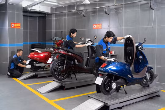 Từ mua xe đến bảo dưỡng, chủ xe máy điện VinFast nhận loạt quyền lợi “VIP Pro”