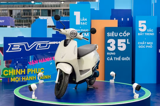 VinFast Evo Grand: Xe máy điện “đi xa không lo sạc”, chạy khỏe, tiết kiệm tới 6 triệu đồng/năm