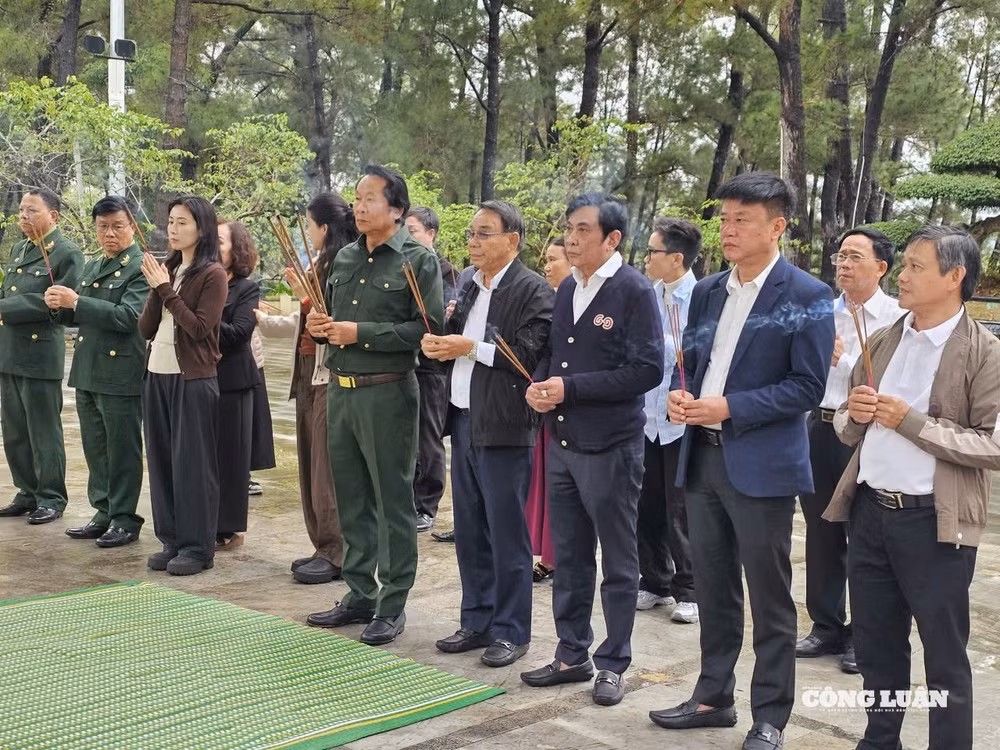 Trường Sơn 2