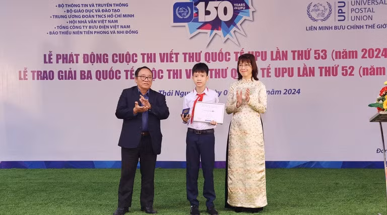 phat dong cuoc thi viet thu quoc te upu lan thu 53 nam 2024 hinh 1
