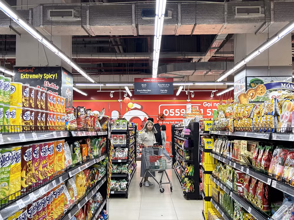 mua khuyen mai cuoi nam mua sam hang gia tot tai winmart hinh 1