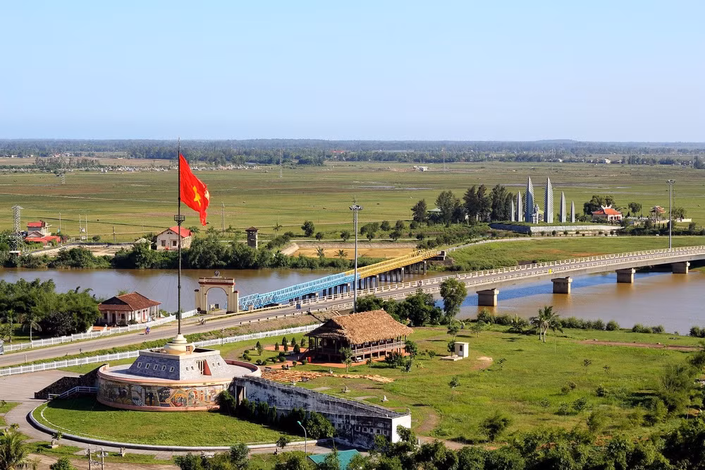 quang tri diem den du lich van hoa va lich su hap dan hinh 1