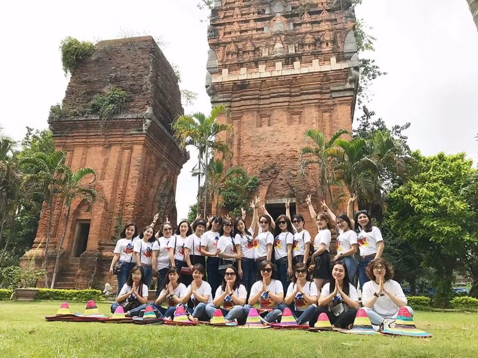 kham pha pho bien voi quy nhon city tour hinh 1