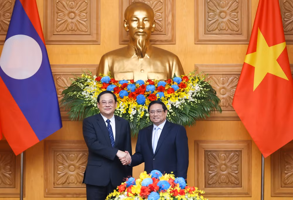 viet nam lao tang cuong ket noi hai nen kinh te thuc day cac du an giao thong trong diem hinh 1