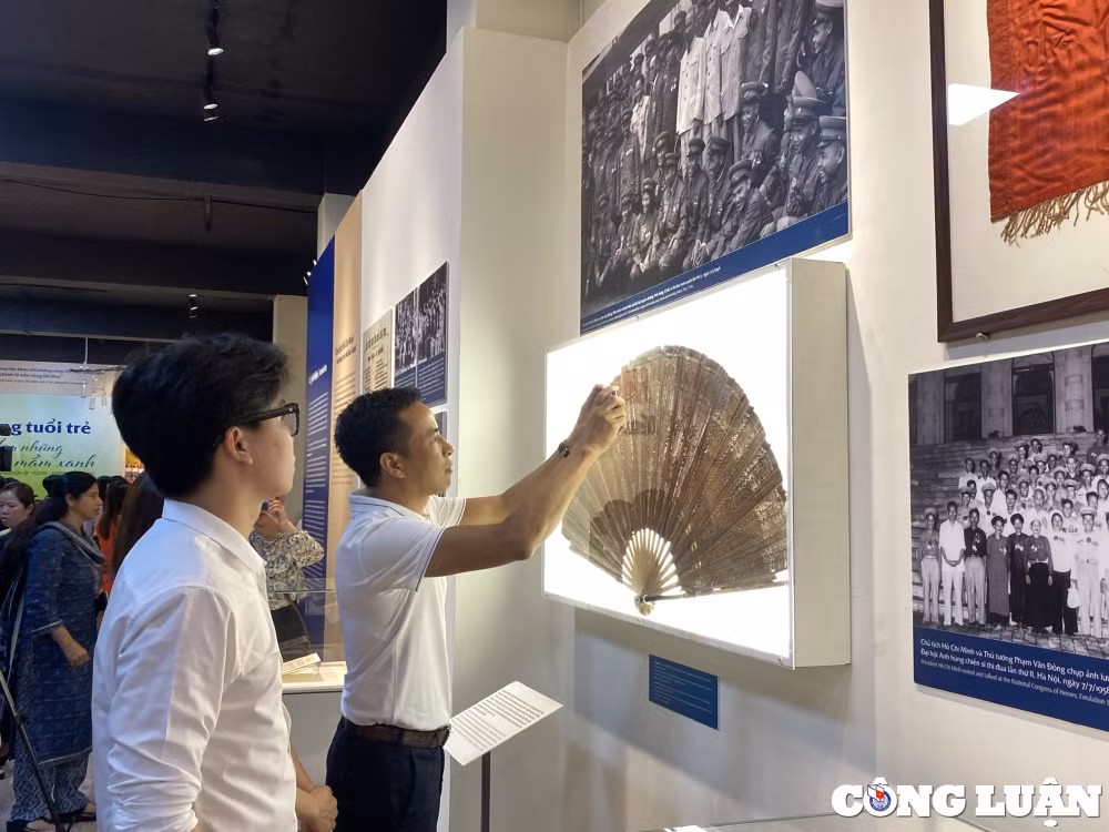 khai mac trung bay chuyen de thi dua ai quoc uom nhung mam xanh hinh 3
