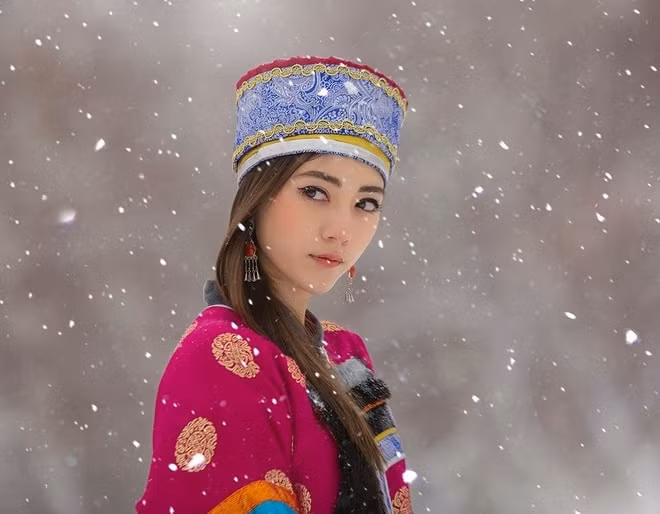 na nhien naran nguoi mau lai mong co nga ap luc khi vao vai dat ky hinh 2