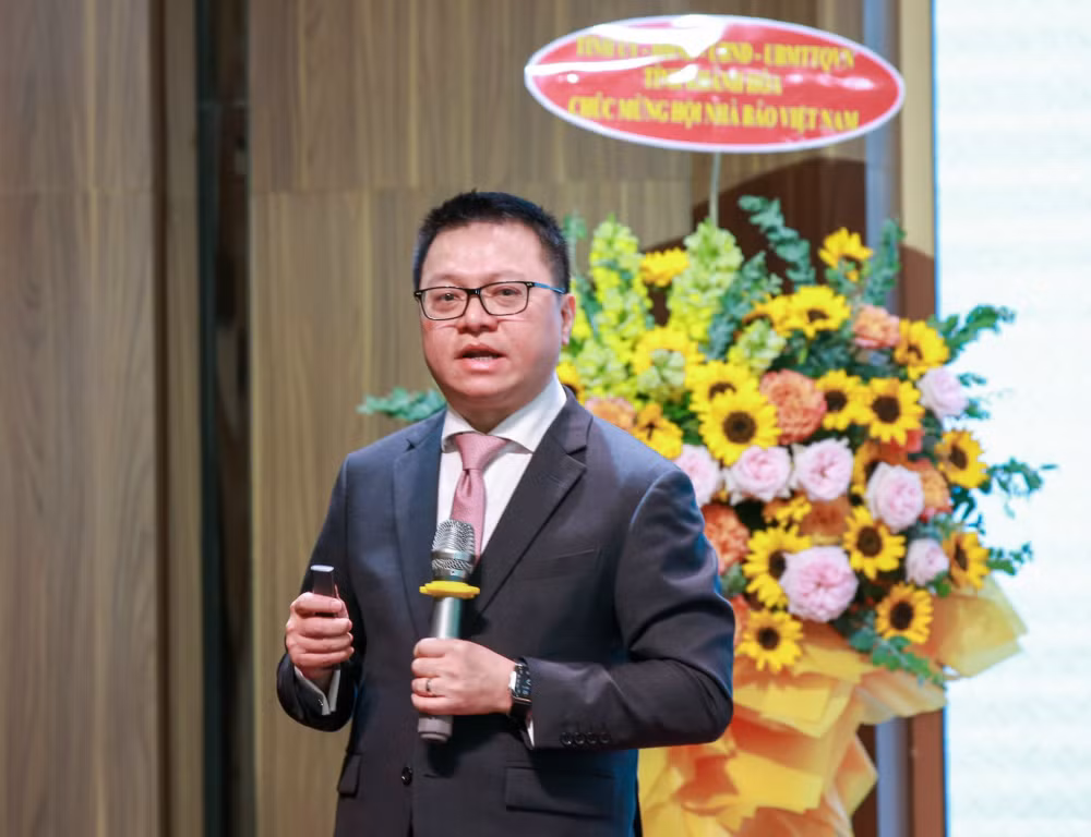 bao chi truyen thong giu chan doc gia va thu hut quang cao trong thoi dai so hoa hinh 1