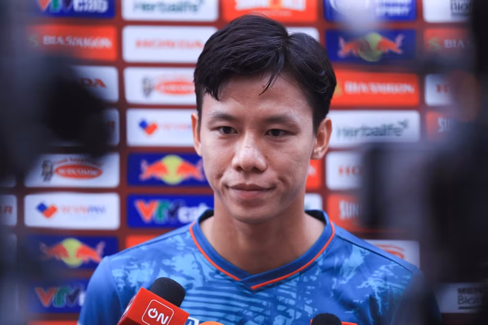 quang hai trai long ve kho khan khi o phap khang dinh khong co ai la ngoi sao hinh 2