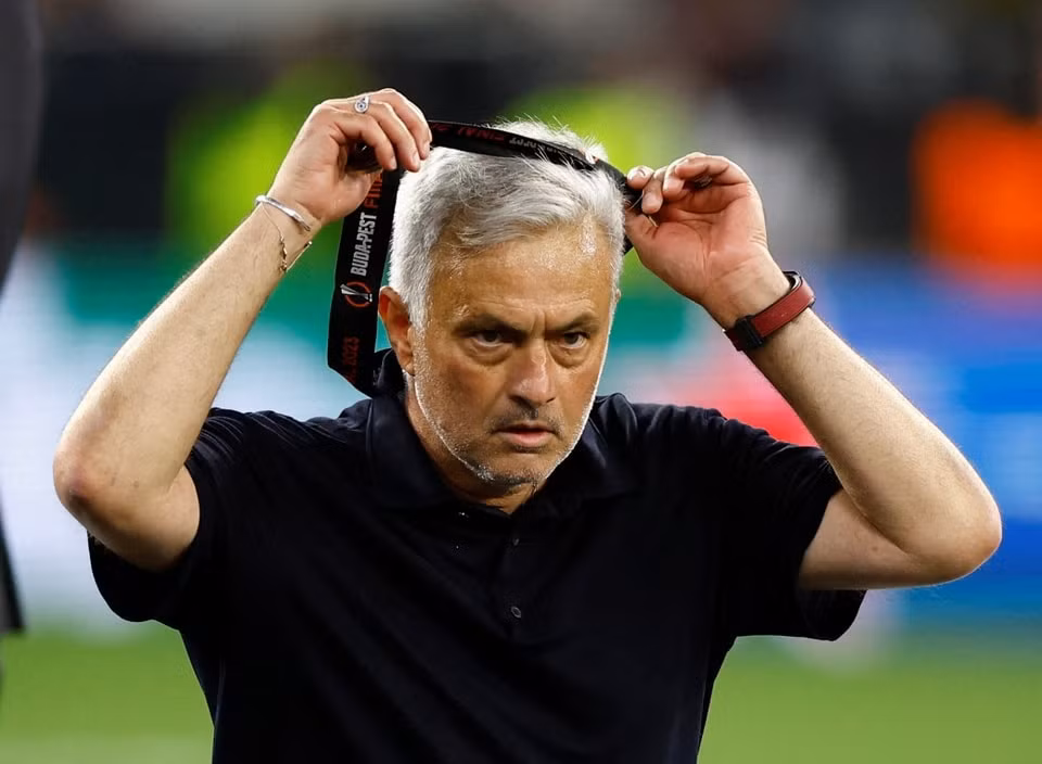 mourinho tu choi tro thanh huan luyen vien huong luong cao nhat gioi hinh 1