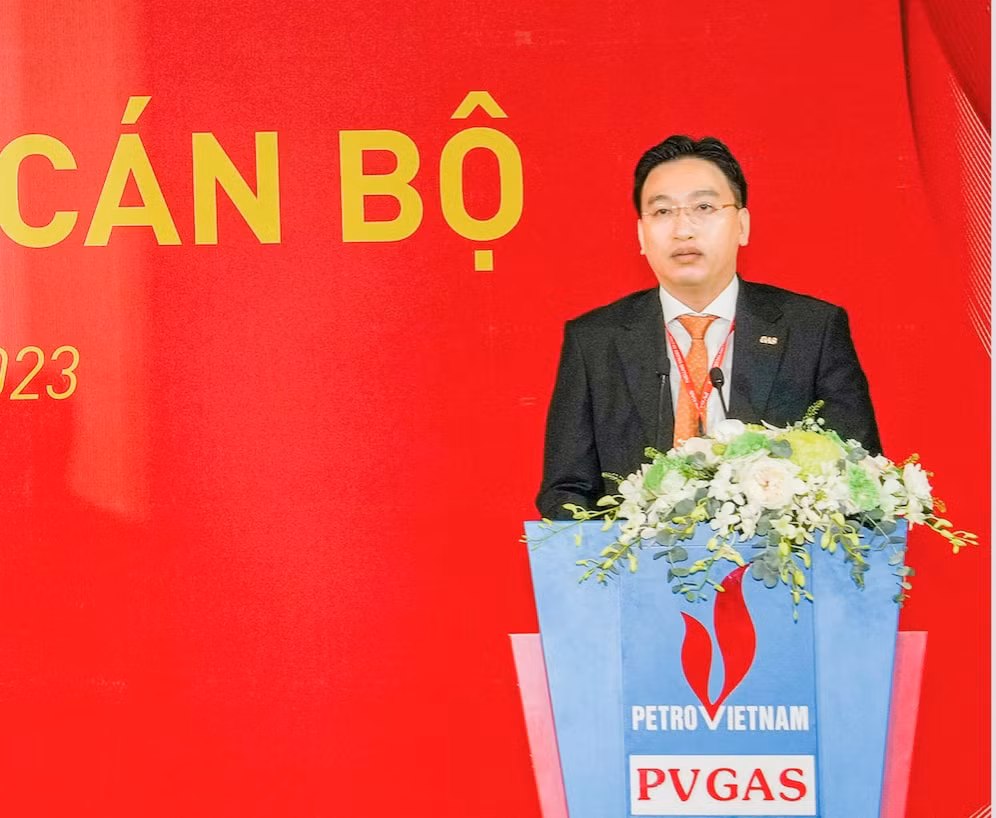 cong bo va trao quyet dinh cho mot so lanh dao cap cao cua pv gas hinh 3