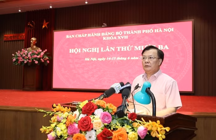phat huy cao nhat tinh than trach nhiem va tam huyet trong xay dung phat trien thu do hinh 2
