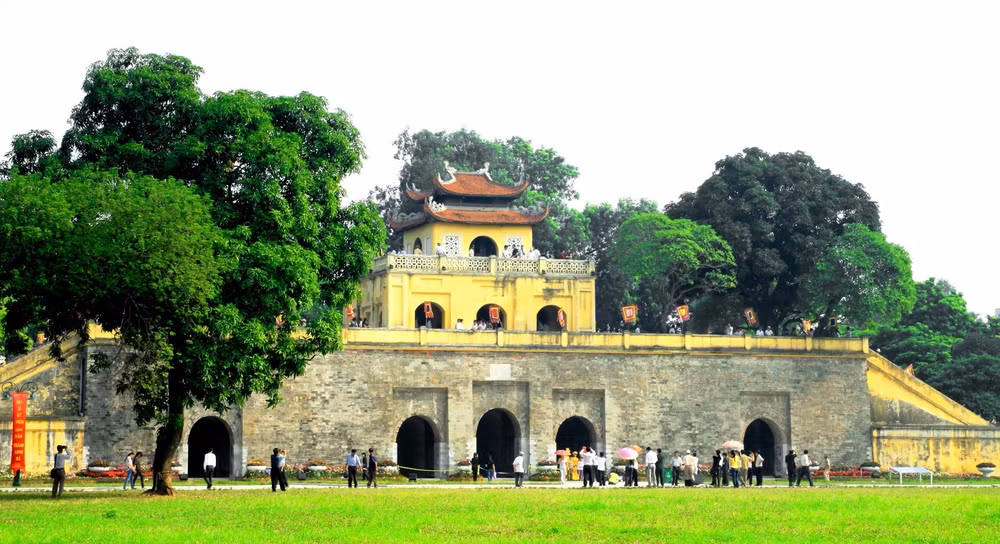 ha noi nam trong top diem den an toan nhat doi voi phu nu di du lich mot minh hinh 1