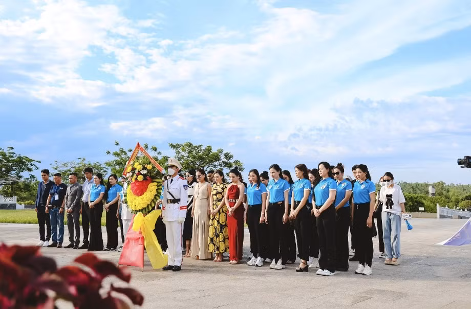tam ky quang nam doan hoa hau doanh nhan bien dang huong tuong dai me viet nam anh hung hinh 3