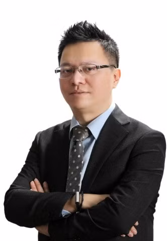 Nhà báo Lê Quốc Minh