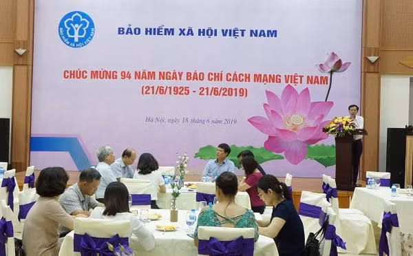 BHXH Việt Nam tổ chức Hội nghị cung cấp thông tin định kỳ về BHXH, BHYT tháng 6/2019 và chúc mừng 94 năm ngày Báo chí cách mạng Việt Nam (Ảnh: BHXH)