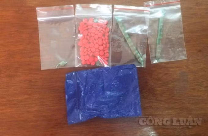 Tang vật thu giữ tại hiện trường.