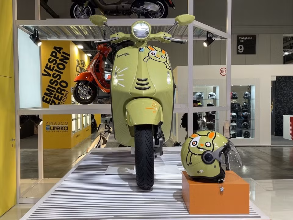 vespa 946 phien ban gioi han 1000 chiec hinh 3