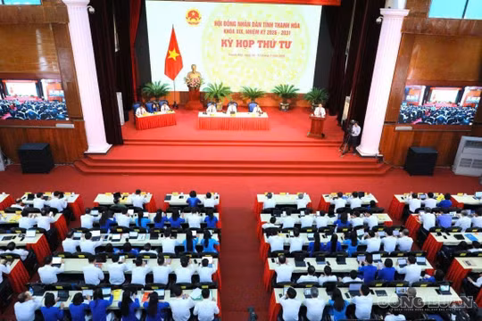 Khai mạc Kỳ họp thứ 4 HĐND tỉnh Thanh Hóa khóa XIX: Tập trung tháo gỡ điểm nghẽn, thúc đẩy tăng trưởng