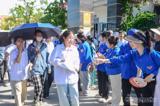 Nhiều thí sinh Thanh Hóa tự tin đạt điểm tốt sau bài thi Tiếng Anh