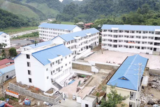 Thanh Hóa gấp rút hoàn thiện trường nội trú vùng biên trước ngày khai giảng
