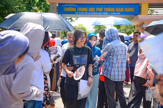 Trường THPT Hàm Rồng tiếp tục dẫn đầu toàn tỉnh Thanh Hóa về điểm chuẩn nguyện vọng 1 với 25,6 điểm