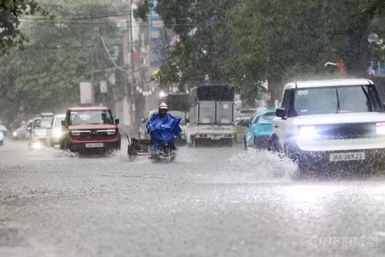 Mưa lũ dâng cao, Thanh Hóa yêu cầu sẵn sàng cho học sinh nghỉ học 