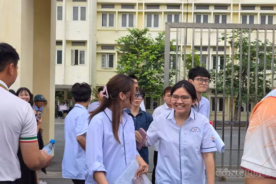 Khép lại ngày thi đầu tiên, nhiều thí sinh Thanh Hóa kỳ vọng điểm cao
