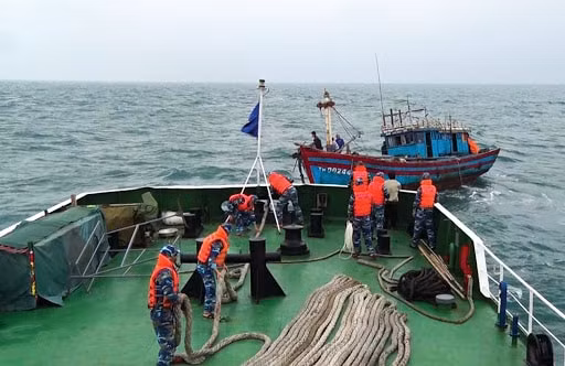 Các bộ, ngành, địa phương liên quan xây dựng kế hoạch phương án ứng phó tai nạn tàu, thuyền trên biển.