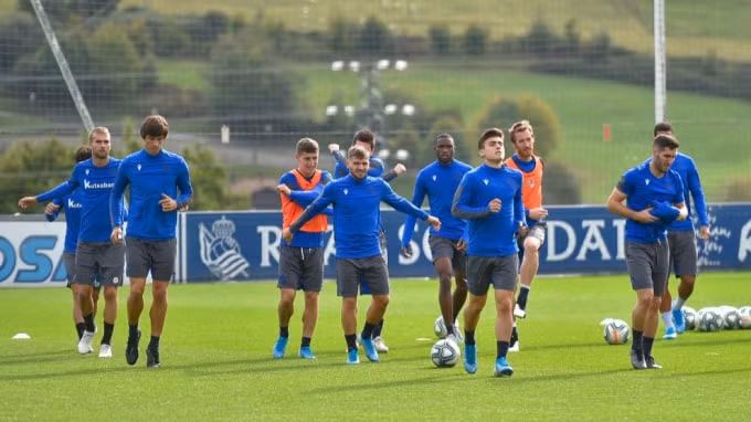 CLB Real Sociedad xác nhận sẽ trở lại tập luyện vào ngày 14/4. Ảnh: ESPN