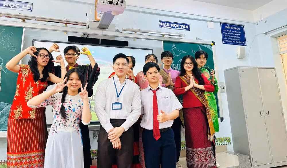 Thầy giáo Đặng Minh Trung, Trường THCS Dĩ An (TP Hồ Chí Minh). Ảnh: NVCC