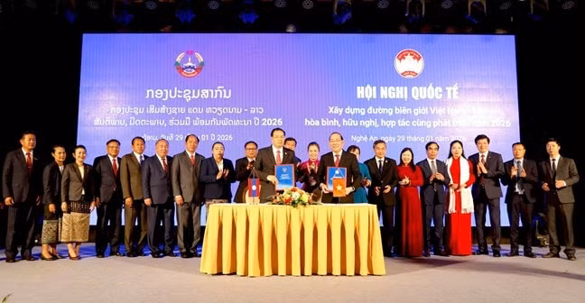 Việt lào