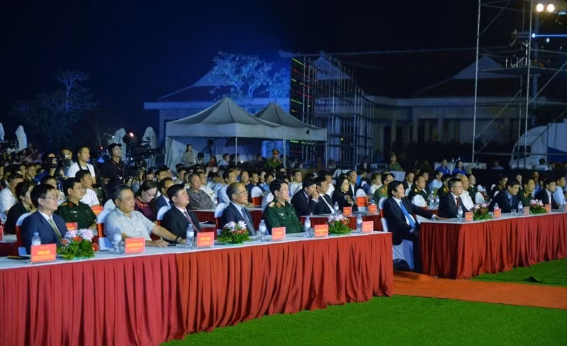 xuc dong tu hao chuong trinh nghe thuat truong bon ban hung ca huyen thoai hinh 1