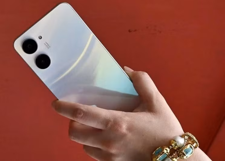 cau hinh gia ban cua realme 10 4g sap duoc cong bo tai an do hinh 1